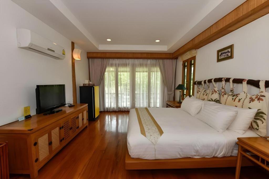 Chiangkham Luang Resort Чианг Дао Экстерьер фото