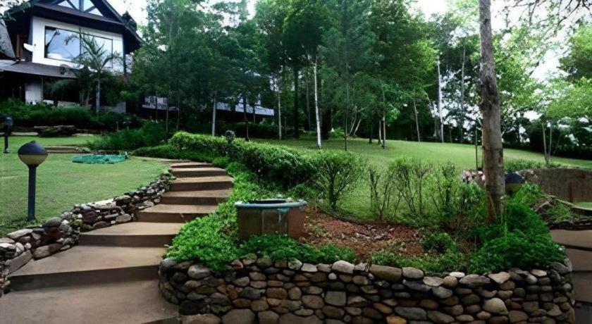 Chiangkham Luang Resort Чианг Дао Экстерьер фото