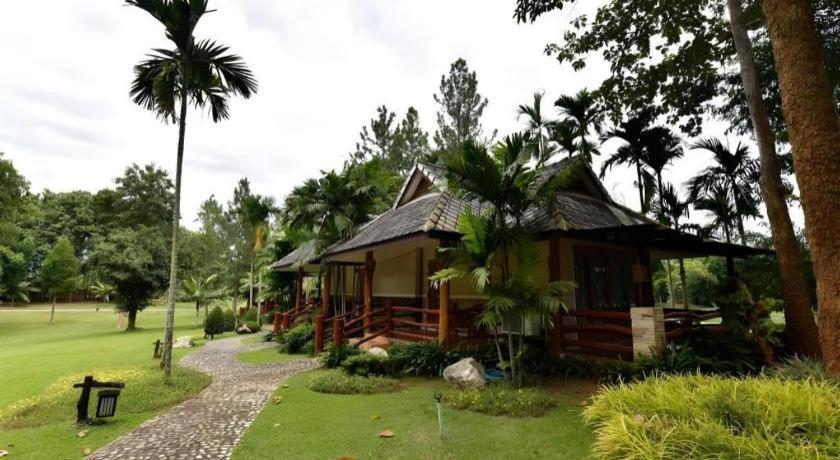 Chiangkham Luang Resort Чианг Дао Экстерьер фото