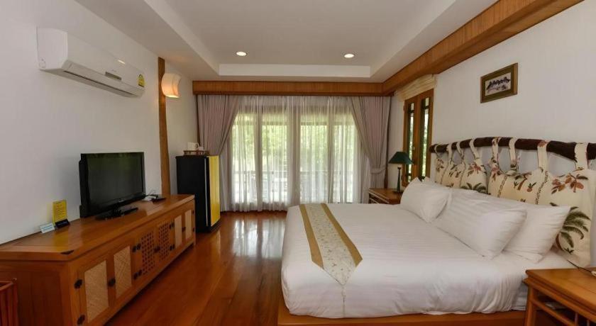 Chiangkham Luang Resort Чианг Дао Экстерьер фото